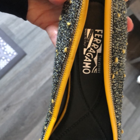 Beautiful tweed with yellow leather detail flats. - Picture 2 of 3